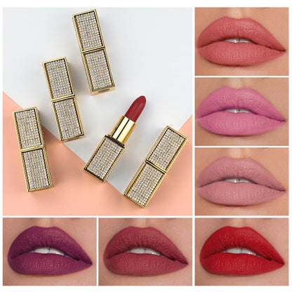 Lápiz labial mate de 14 colores Hidratante de diamante